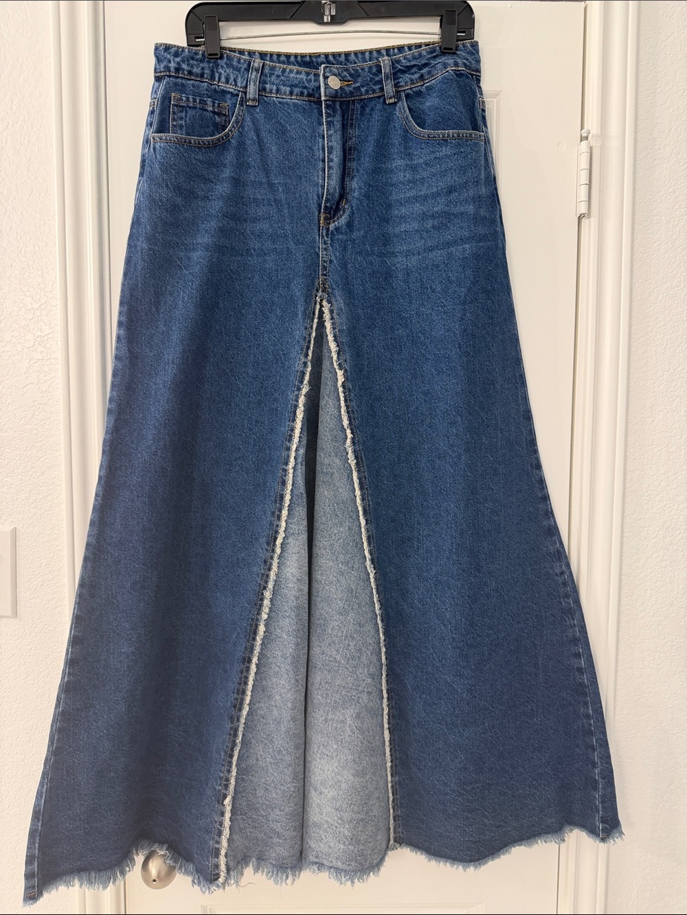 SHEIN Dark Blue Wide Flare Denim Skirt-Style Jeans with Front Slit